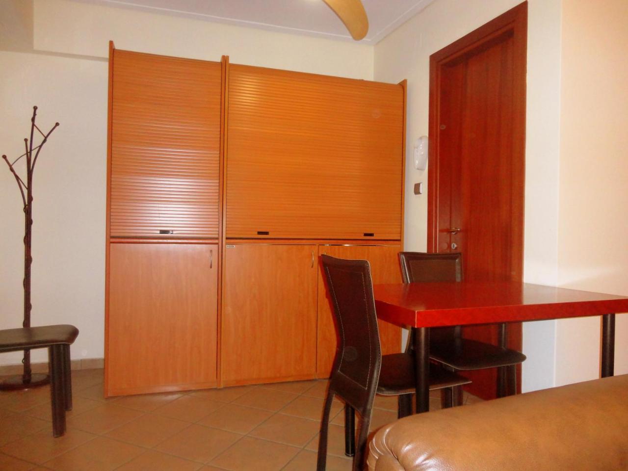 Lirio Guest House Makrakomi Exterior photo